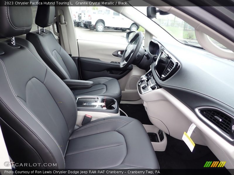 Granite Crystal Metallic / Black 2023 Chrysler Pacifica Hybrid Touring L