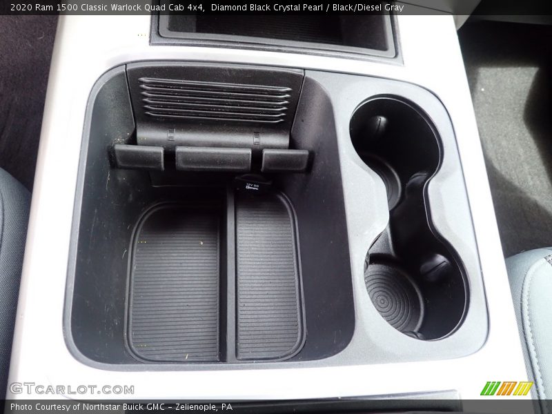 Diamond Black Crystal Pearl / Black/Diesel Gray 2020 Ram 1500 Classic Warlock Quad Cab 4x4