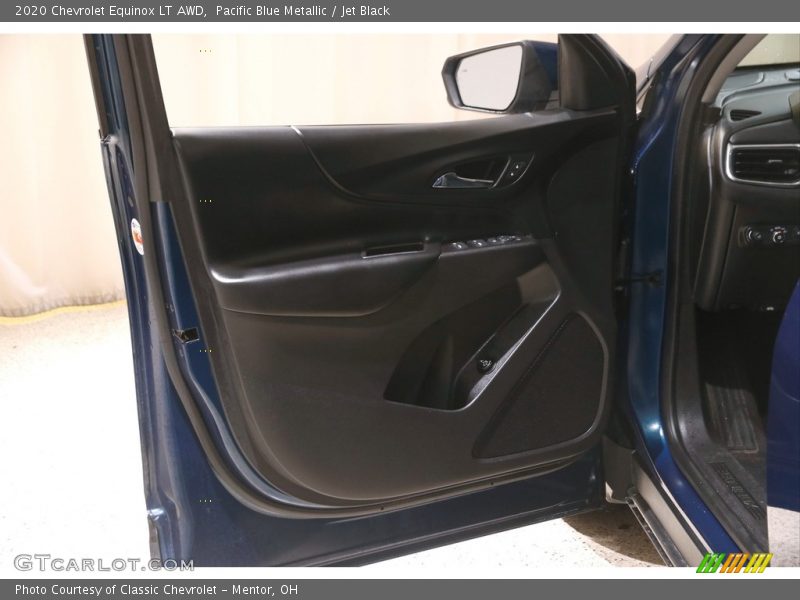 Pacific Blue Metallic / Jet Black 2020 Chevrolet Equinox LT AWD