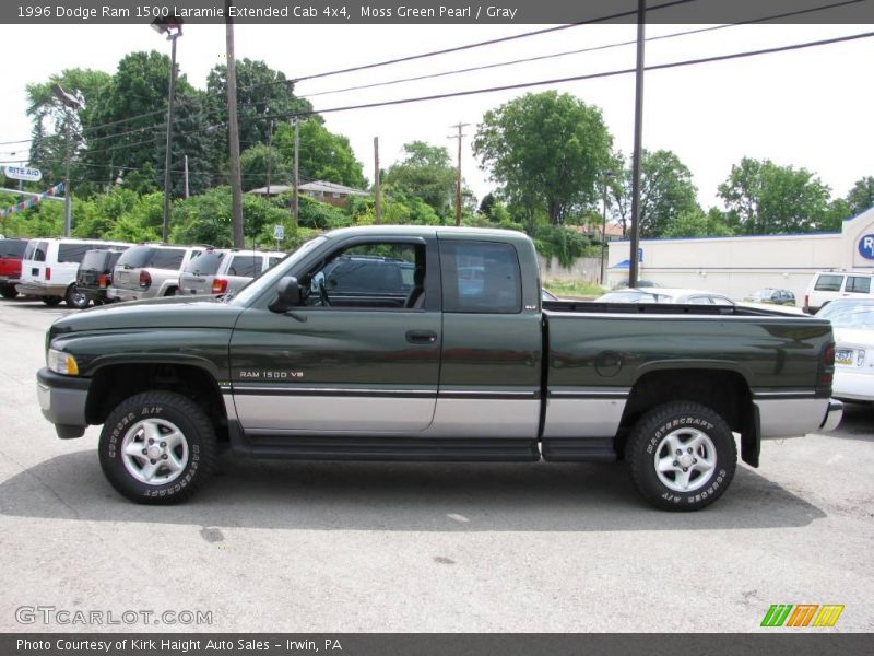 Moss Green Pearl / Gray 1996 Dodge Ram 1500 Laramie Extended Cab 4x4
