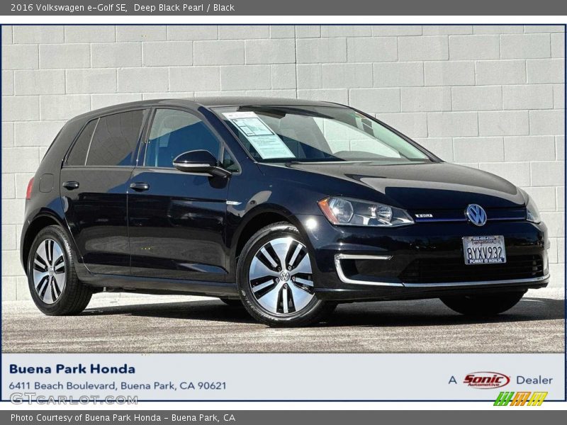 Deep Black Pearl / Black 2016 Volkswagen e-Golf SE