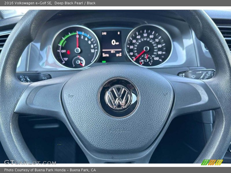 Deep Black Pearl / Black 2016 Volkswagen e-Golf SE