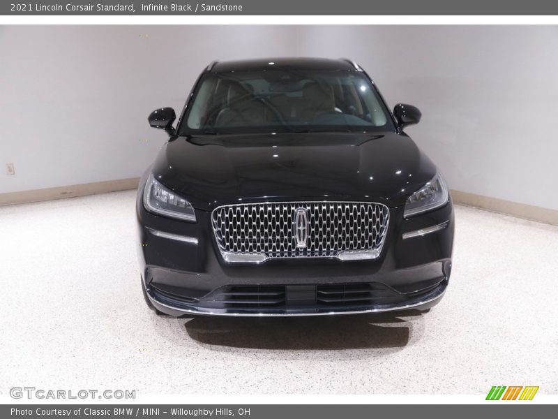 Infinite Black / Sandstone 2021 Lincoln Corsair Standard