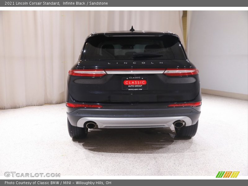 Infinite Black / Sandstone 2021 Lincoln Corsair Standard