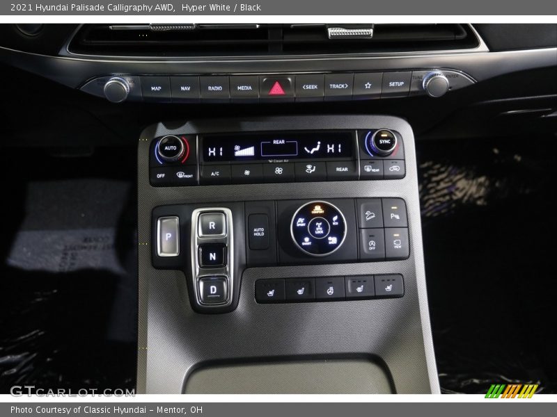 Hyper White / Black 2021 Hyundai Palisade Calligraphy AWD