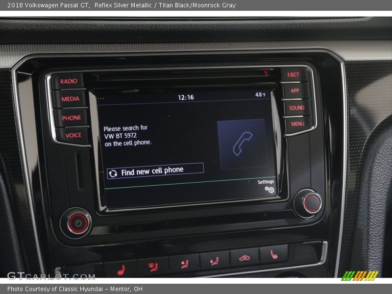 Controls of 2018 Passat GT