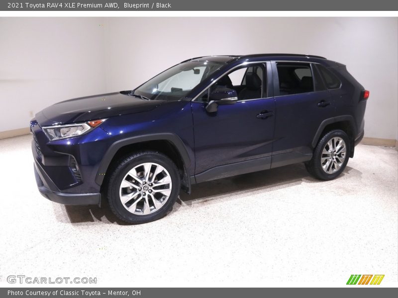 Front 3/4 View of 2021 RAV4 XLE Premium AWD