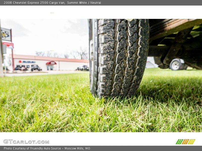 Summit White / Neutral 2008 Chevrolet Express 2500 Cargo Van