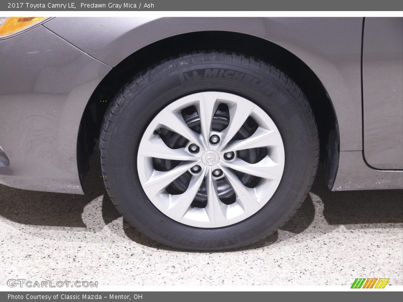 Predawn Gray Mica / Ash 2017 Toyota Camry LE