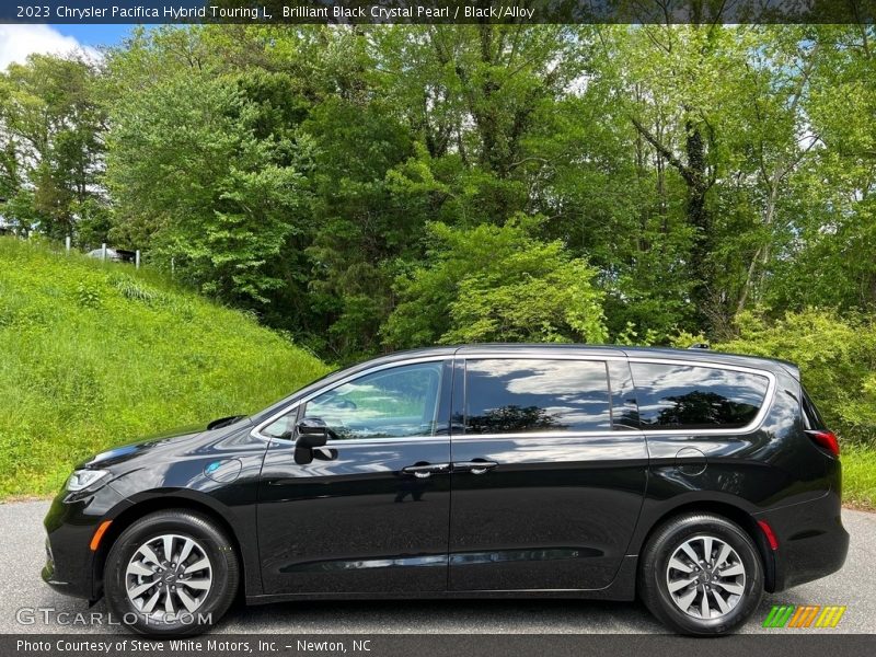 Brilliant Black Crystal Pearl / Black/Alloy 2023 Chrysler Pacifica Hybrid Touring L