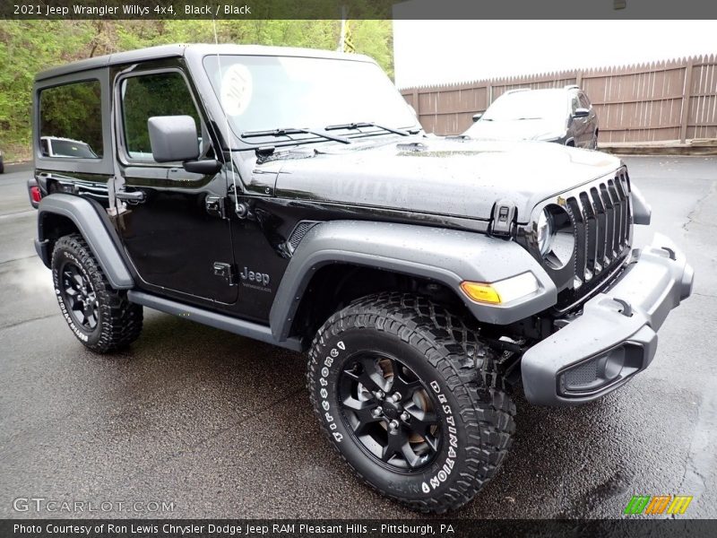 Front 3/4 View of 2021 Wrangler Willys 4x4