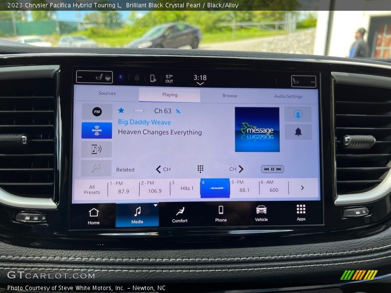 Brilliant Black Crystal Pearl / Black/Alloy 2023 Chrysler Pacifica Hybrid Touring L