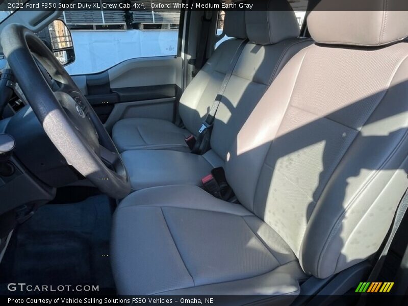 Oxford White / Medium Earth Gray 2022 Ford F350 Super Duty XL Crew Cab 4x4