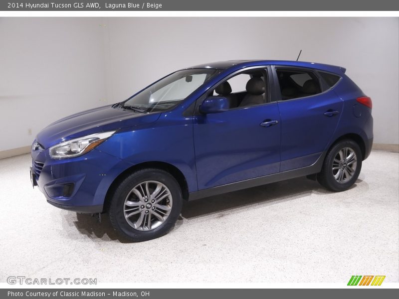 Front 3/4 View of 2014 Tucson GLS AWD