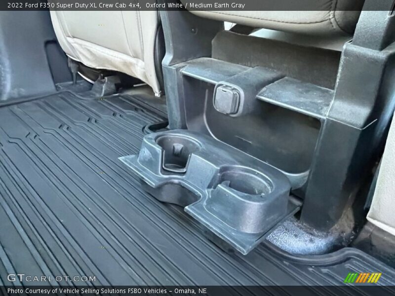 Oxford White / Medium Earth Gray 2022 Ford F350 Super Duty XL Crew Cab 4x4