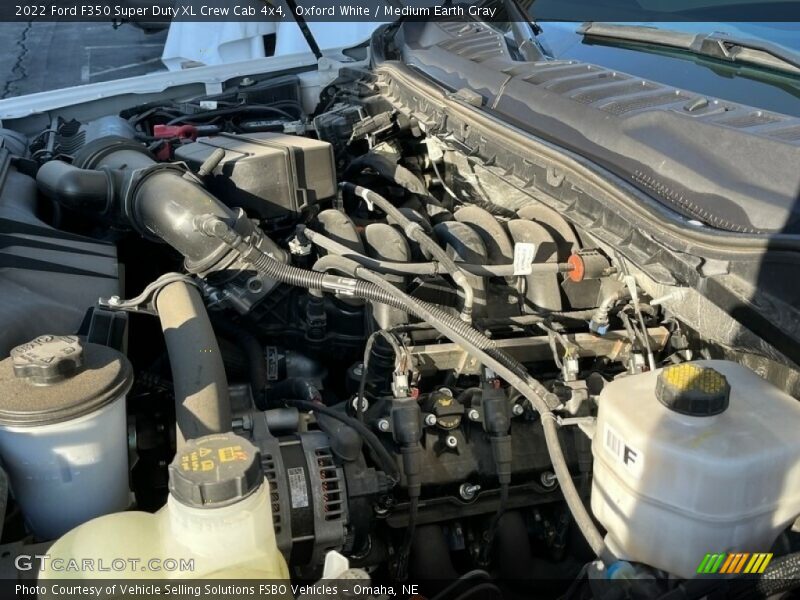 Oxford White / Medium Earth Gray 2022 Ford F350 Super Duty XL Crew Cab 4x4