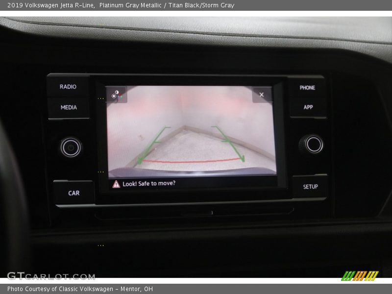 Platinum Gray Metallic / Titan Black/Storm Gray 2019 Volkswagen Jetta R-Line