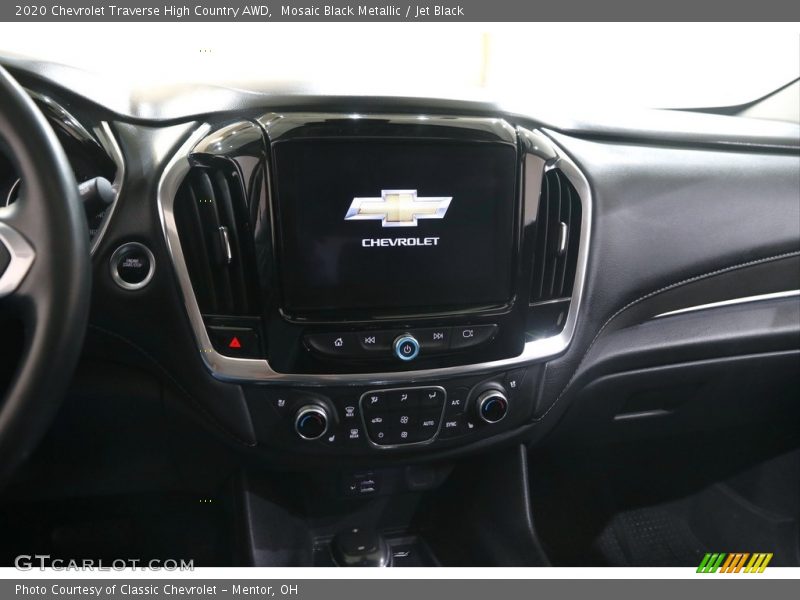 Dashboard of 2020 Traverse High Country AWD