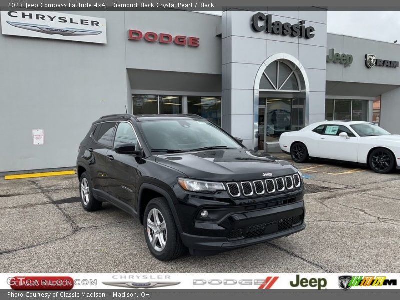 Diamond Black Crystal Pearl / Black 2023 Jeep Compass Latitude 4x4