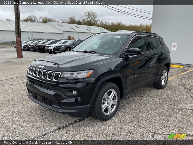 Diamond Black Crystal Pearl / Black 2023 Jeep Compass Latitude 4x4
