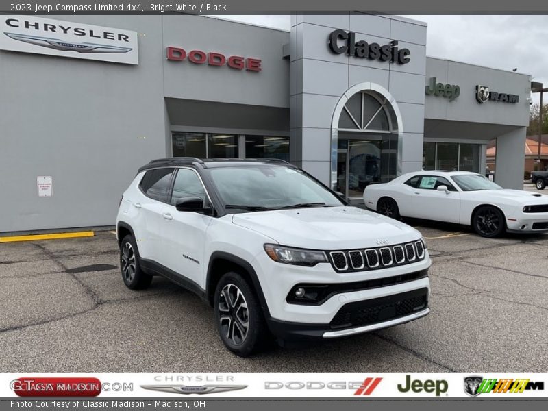 Bright White / Black 2023 Jeep Compass Limited 4x4
