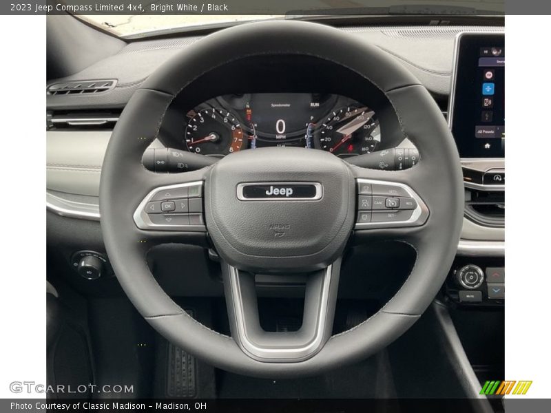 Bright White / Black 2023 Jeep Compass Limited 4x4