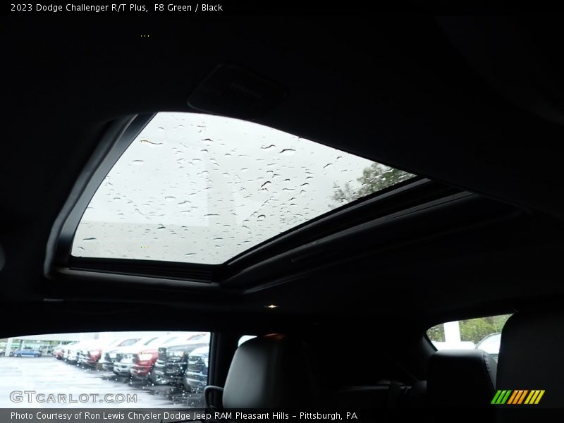 Sunroof of 2023 Challenger R/T Plus
