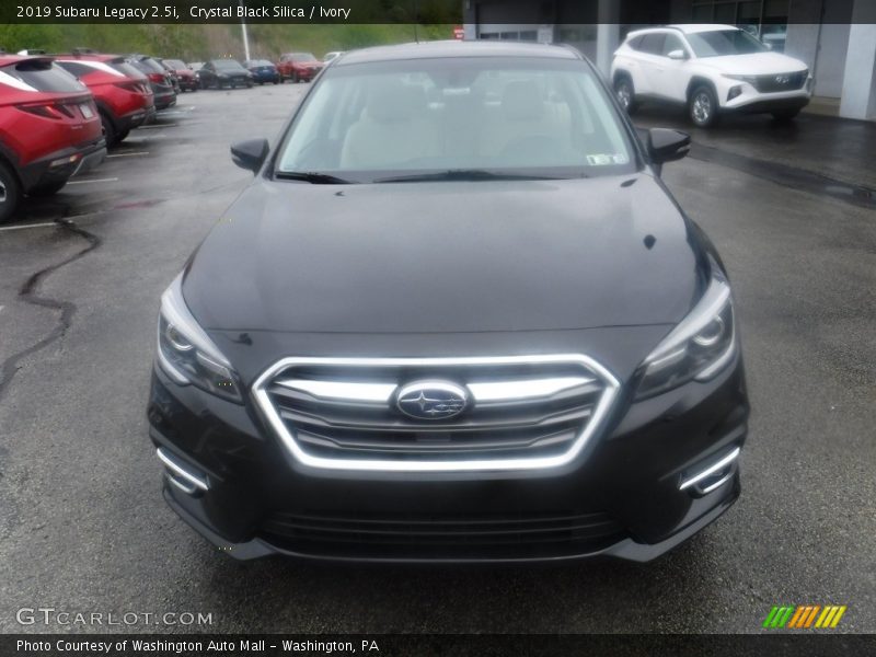 Crystal Black Silica / Ivory 2019 Subaru Legacy 2.5i