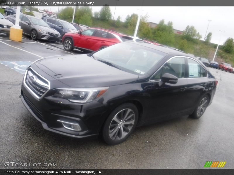 Crystal Black Silica / Ivory 2019 Subaru Legacy 2.5i