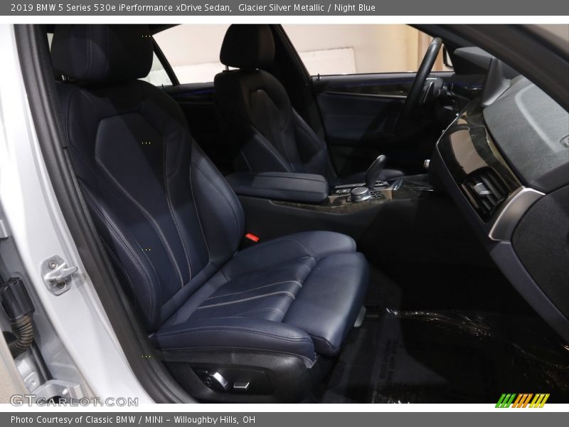  2019 5 Series 530e iPerformance xDrive Sedan Night Blue Interior