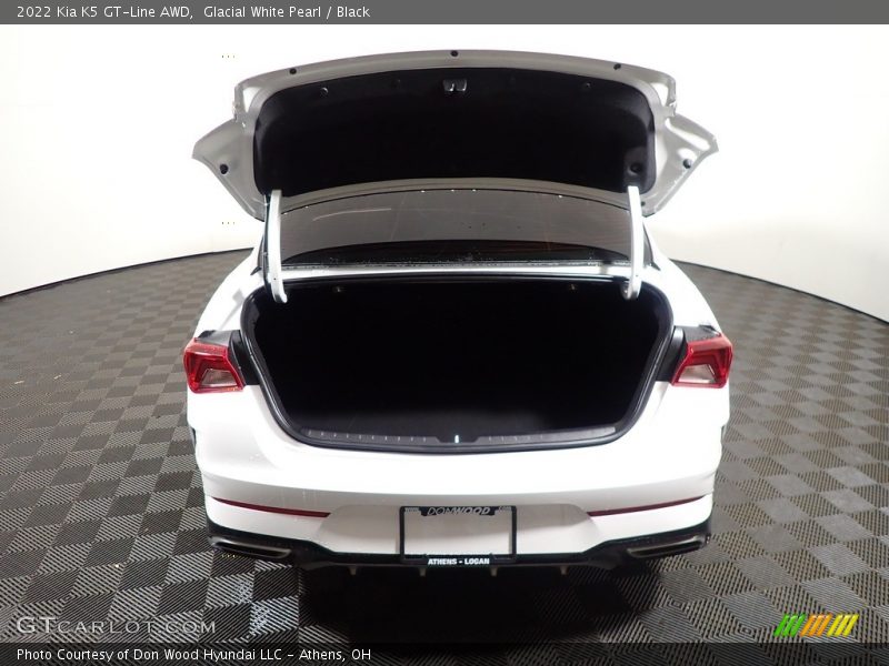 Glacial White Pearl / Black 2022 Kia K5 GT-Line AWD