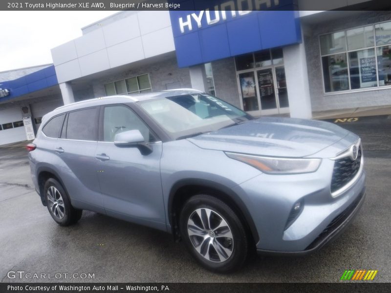 Blueprint / Harvest Beige 2021 Toyota Highlander XLE AWD