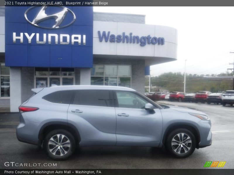 Blueprint / Harvest Beige 2021 Toyota Highlander XLE AWD