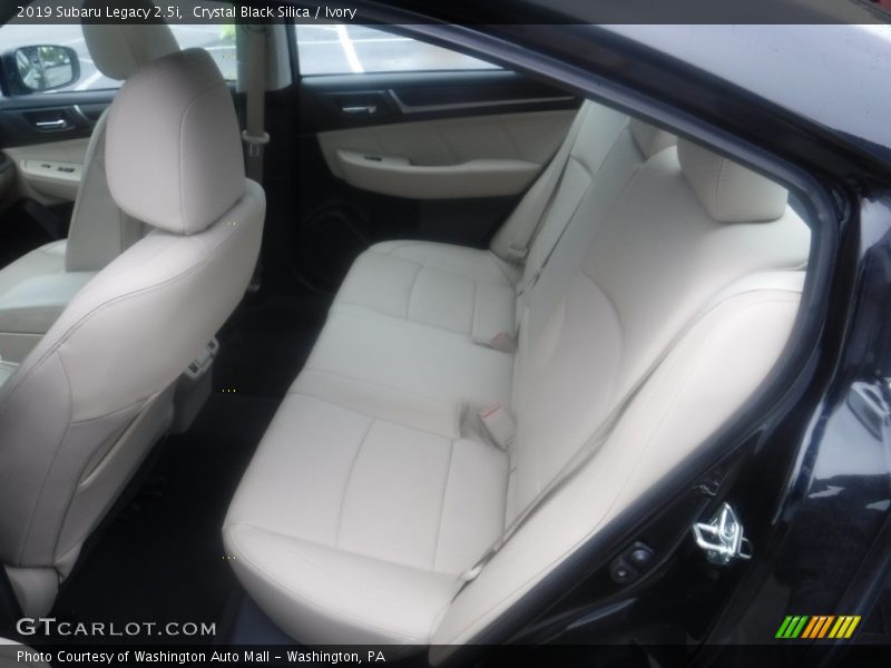 Crystal Black Silica / Ivory 2019 Subaru Legacy 2.5i
