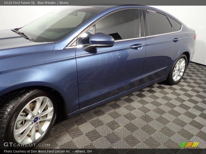 Blue Metallic / Ebony 2019 Ford Fusion SE