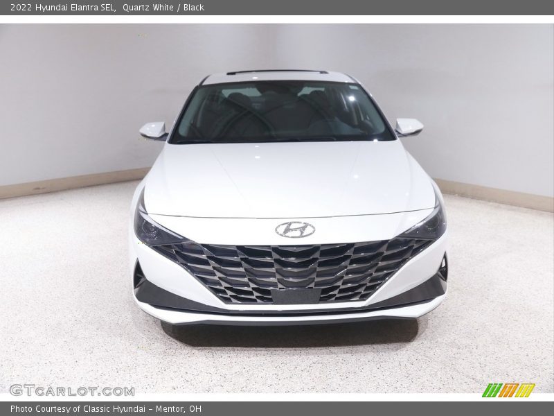 Quartz White / Black 2022 Hyundai Elantra SEL