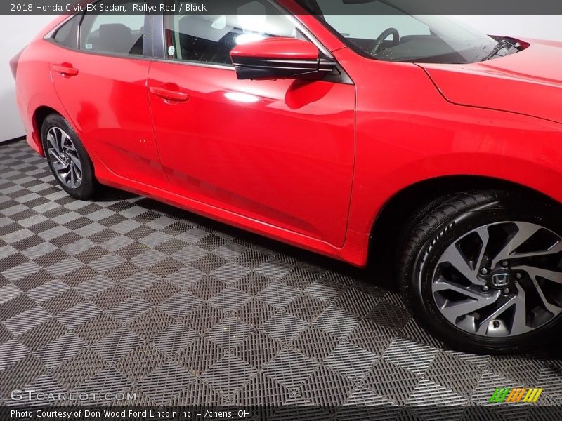 Rallye Red / Black 2018 Honda Civic EX Sedan