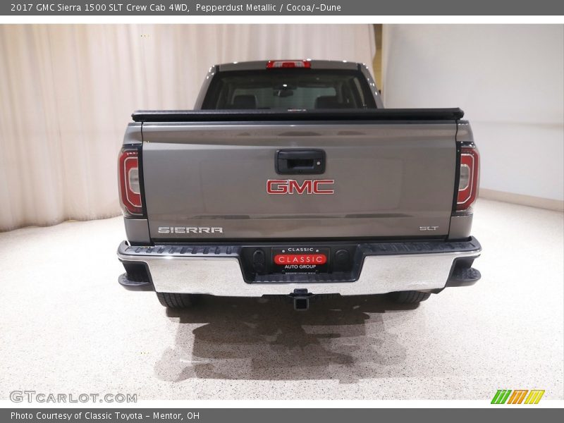 Pepperdust Metallic / Cocoa/­Dune 2017 GMC Sierra 1500 SLT Crew Cab 4WD