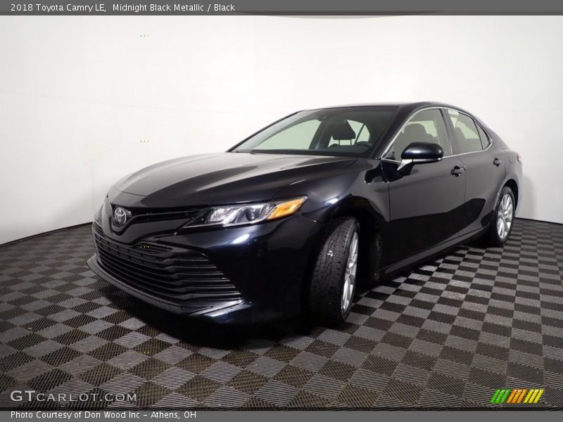 Midnight Black Metallic / Black 2018 Toyota Camry LE