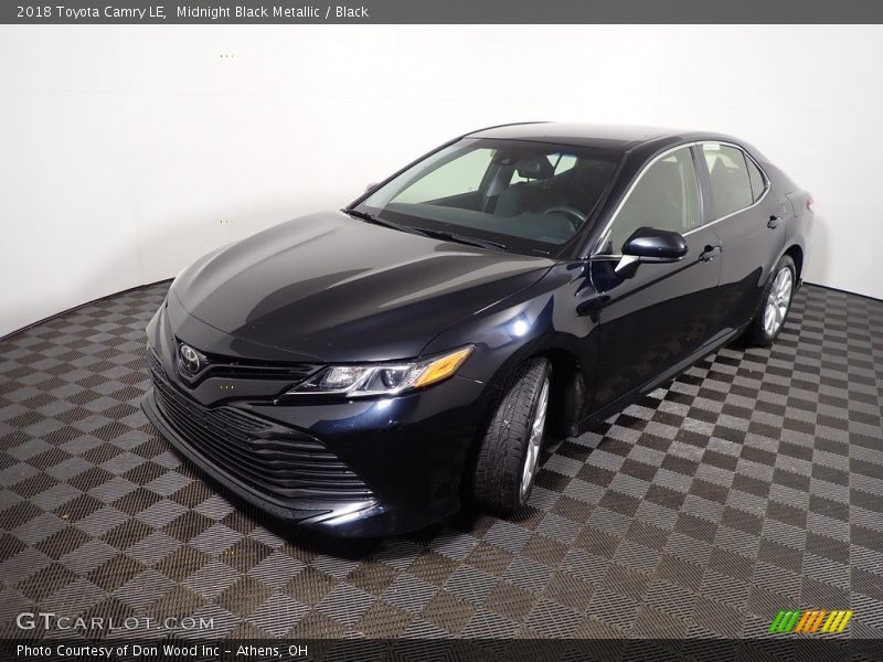 Midnight Black Metallic / Black 2018 Toyota Camry LE