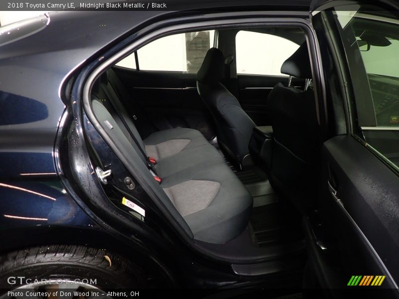 Midnight Black Metallic / Black 2018 Toyota Camry LE