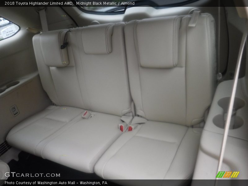 Midnight Black Metallic / Almond 2018 Toyota Highlander Limited AWD