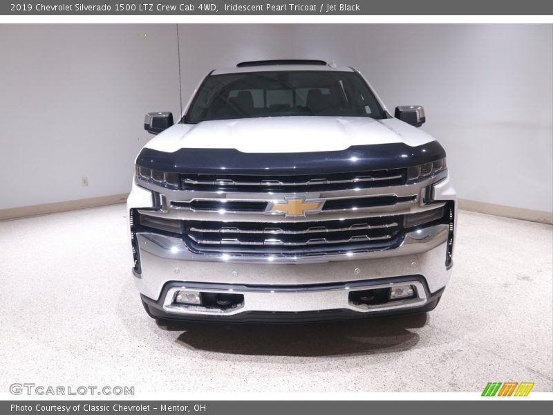 Iridescent Pearl Tricoat / Jet Black 2019 Chevrolet Silverado 1500 LTZ Crew Cab 4WD