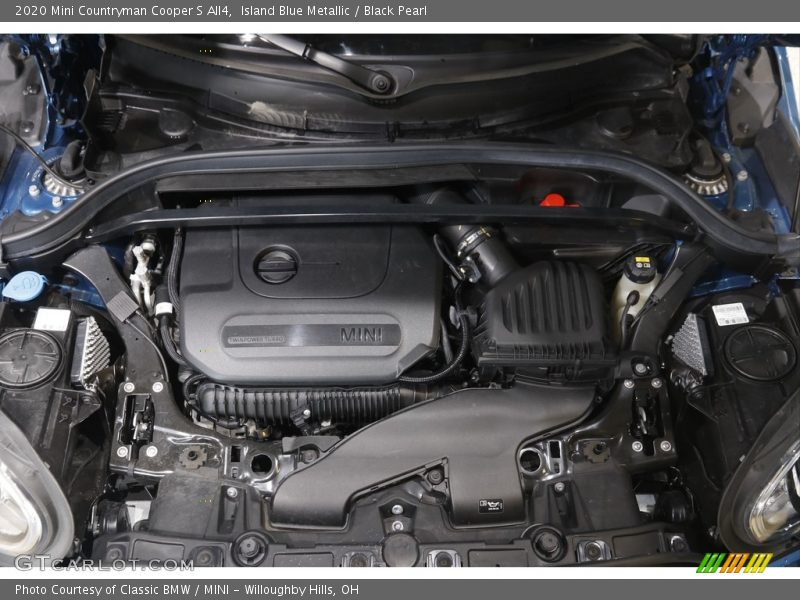 Island Blue Metallic / Black Pearl 2020 Mini Countryman Cooper S All4