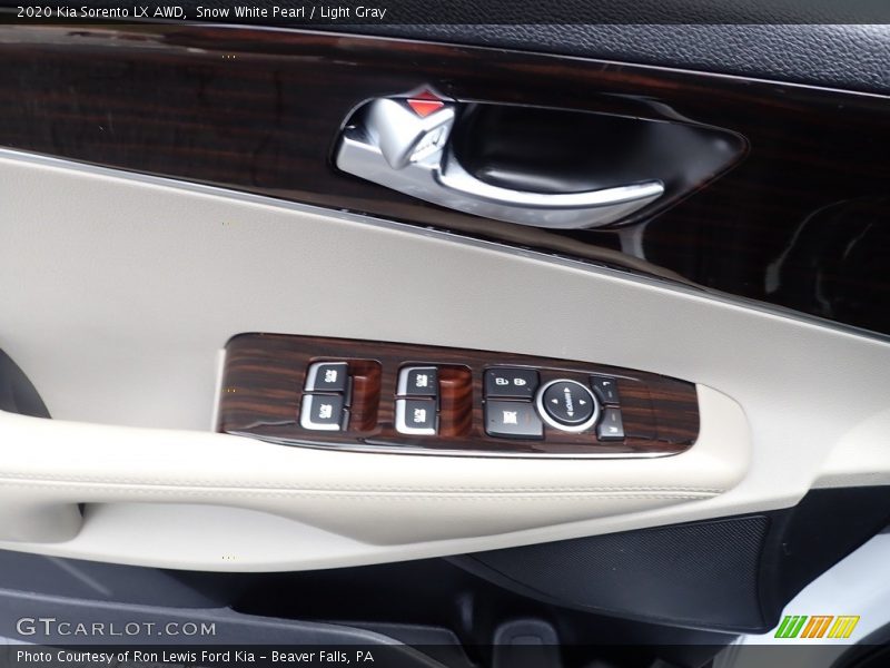 Snow White Pearl / Light Gray 2020 Kia Sorento LX AWD