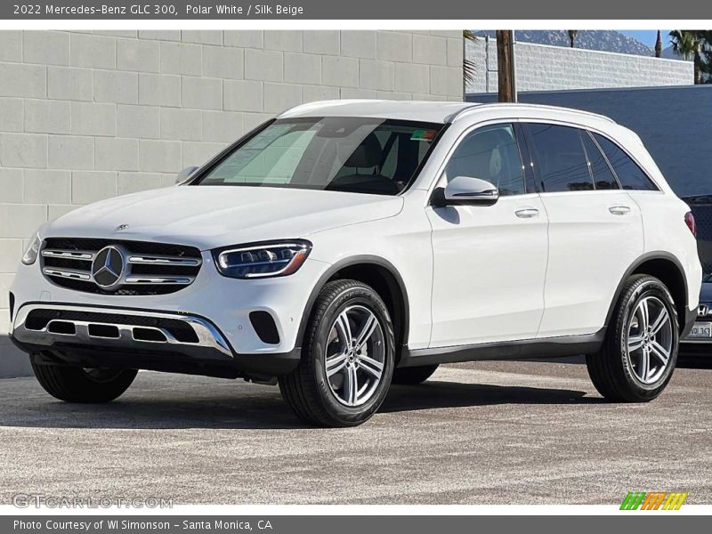 Polar White / Silk Beige 2022 Mercedes-Benz GLC 300