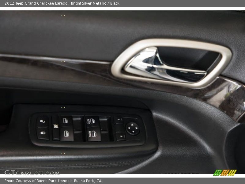 Bright Silver Metallic / Black 2012 Jeep Grand Cherokee Laredo
