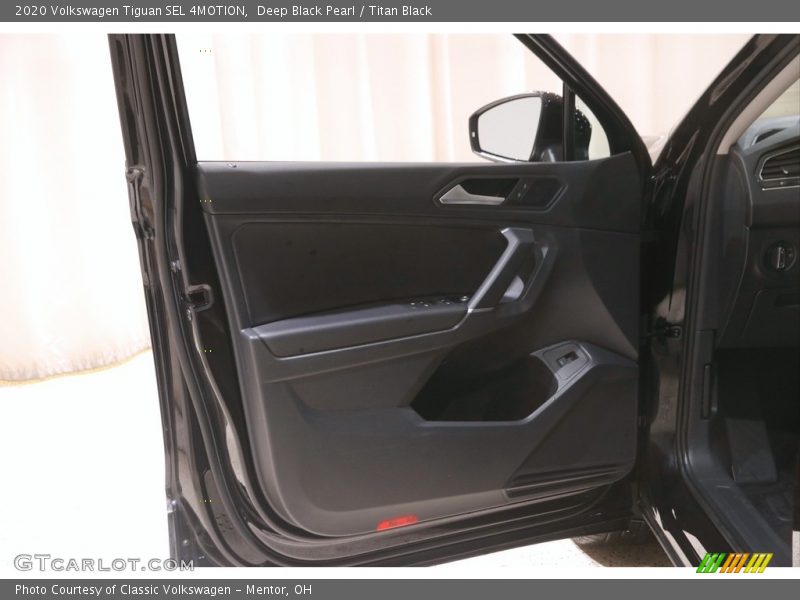 Deep Black Pearl / Titan Black 2020 Volkswagen Tiguan SEL 4MOTION