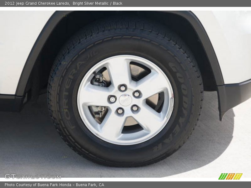 Bright Silver Metallic / Black 2012 Jeep Grand Cherokee Laredo