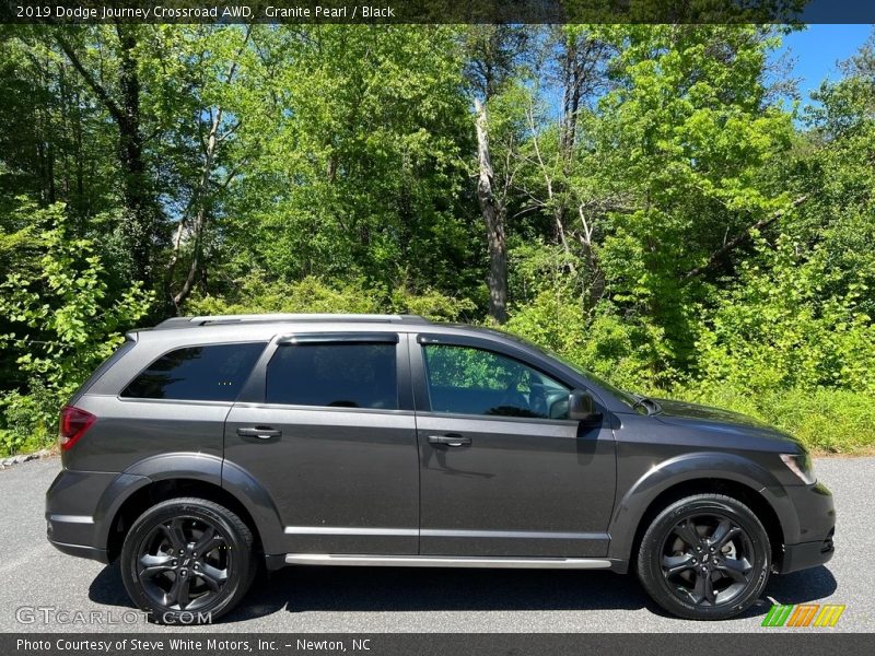  2019 Journey Crossroad AWD Granite Pearl